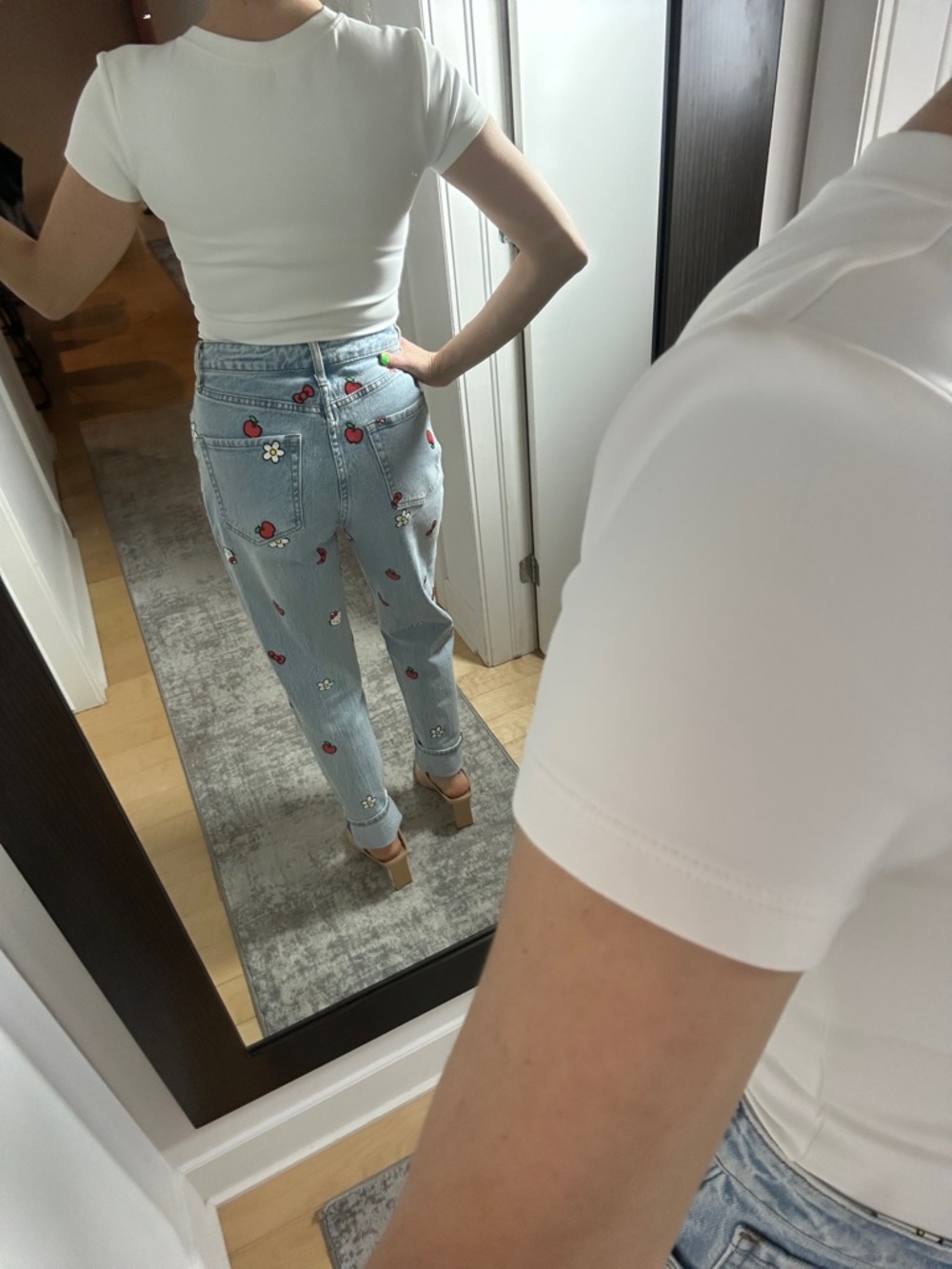 Sanrio Hello Kitty High Rise Jeans - Picture 4 of 11